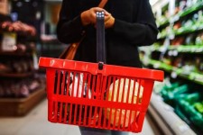 فشار تورم بر سبد مصرفی خانوارها زیاد است