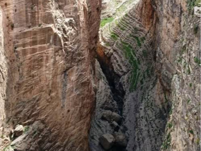 ویژدرون ایلام، دره‌ای عمیق با طبیعتی بکر