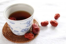  خواص شگفت‌انگیز چای عناب