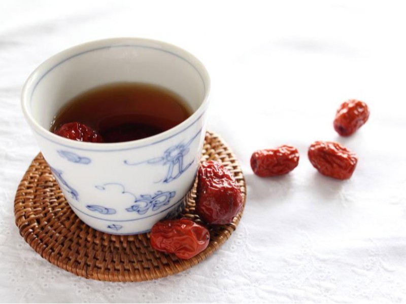  خواص شگفت‌انگیز چای عناب