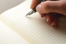 نباید فریب جعلیات را خورد