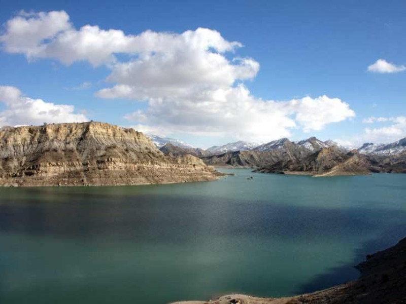کاهش حجم آب مخازن سدهای استان ایلام