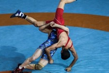 تورنمنت بی‌خاصیت کشتی آزاد در جام باشگاه‌های جهان