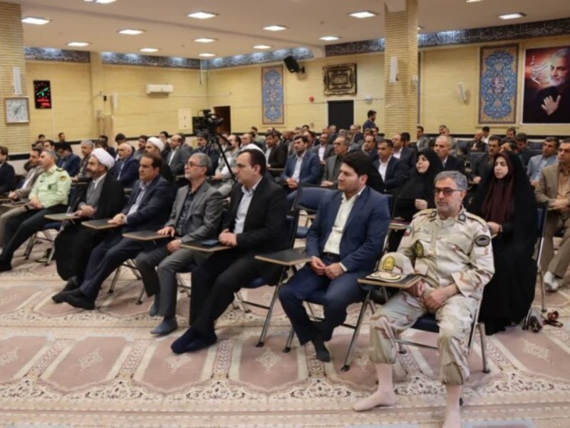 مرز مهران آبروی استان ایلام است