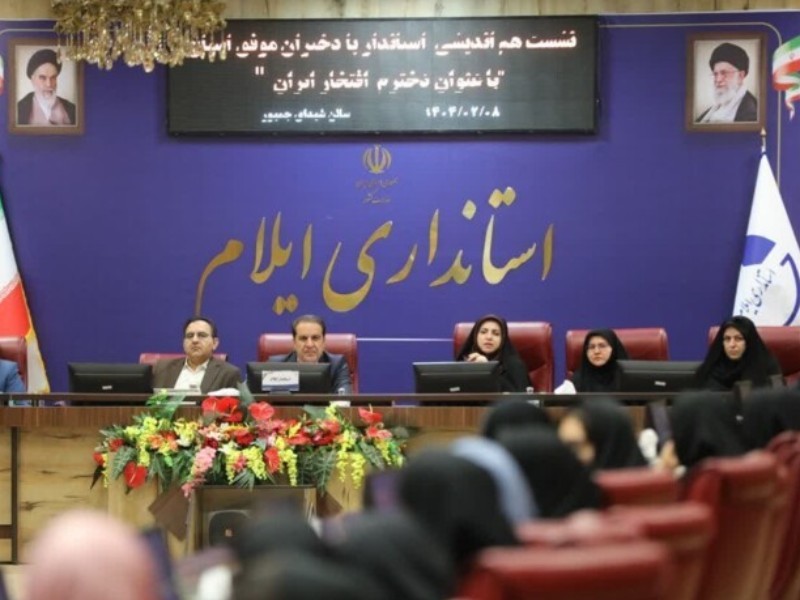 دختران، طلایه‌داران آینده ایران هستند