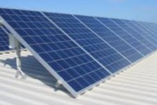 الزام نصب نیروگاه خورشیدی در ساختمان‌های دولتی ایلام