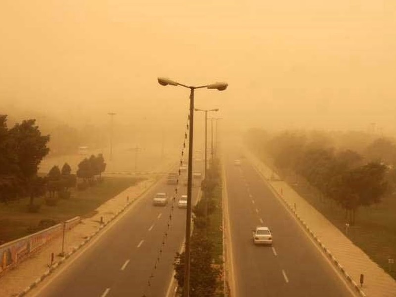 ادارات و مدارس ایلام تعطیل شد