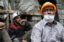 رنج‌های پنهان کارگران؛ دستان پینه‌بسته تا سفره‌های خالی