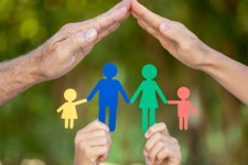 خانواده؛ نهادی بنیادین در معرض تهدید