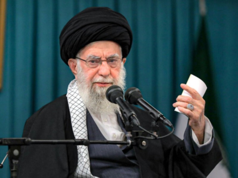 شهید رئیسی عمل خستگی‌ناپذیر و دائم داشت