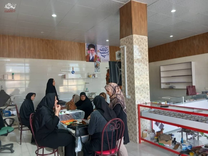 ایجاد کارگاه چرم‌دوزی ایلام، فرصتی برای اشتغال جوانان