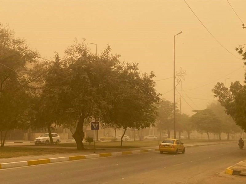 آسمان ایلام غبارآلود می‌شود
