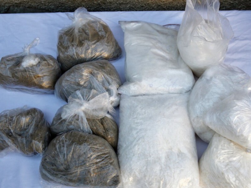 ۲۲۰ بسته مواد مخدر در دهلران کشف شد