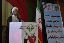 مدیران باید پاسخ‌گوی خانواده شهدا باشند