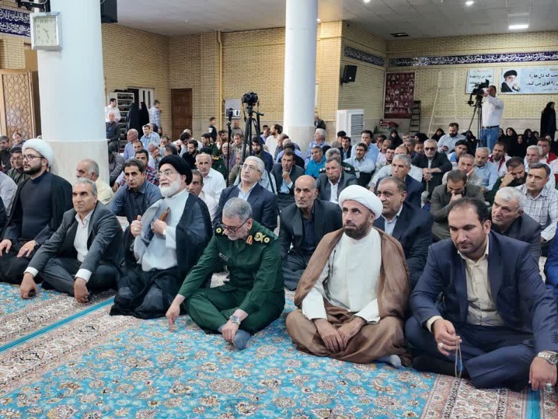 یادواره شهدای بمباران هوایی ایوان برگزار شد