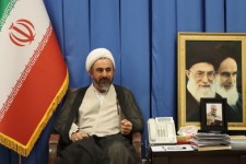 تسهیل فرایندهای بانکی باید در اولویت باشد