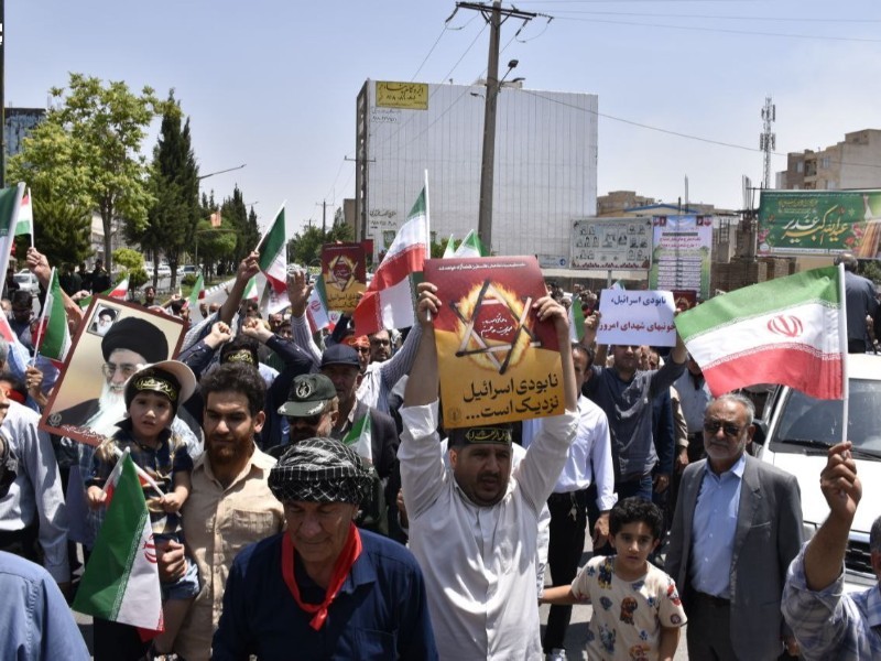 وظیفه مسئولان برای رسیدن به جامعه علوی