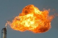 روشن‌شدن فلر علت شعله‌ورشدن پتروشیمی ایلام