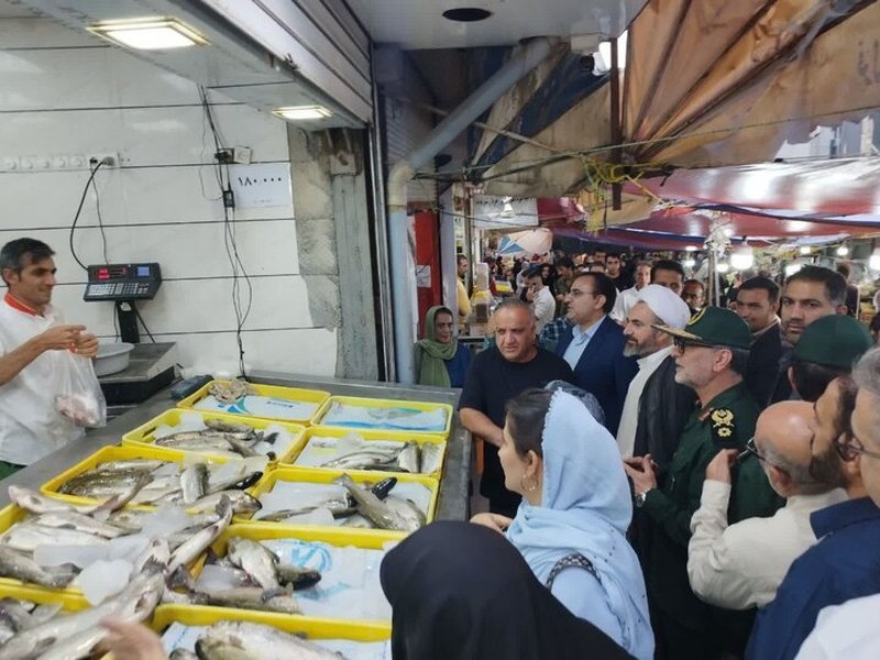 دیدار مسئولان با کسبه و بازاریان