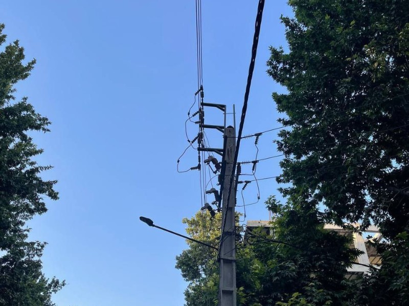 انفجار خیابان ایلام ناشی از ترکیدن ترانس برق بود