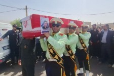 شهدا باعث افتخار و چراغ راه ما هستند