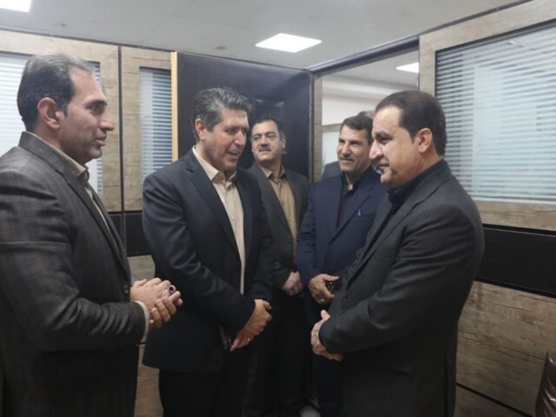 سامانه جامع تجارت باید گره‌گشای فعالان اقتصادی باشد