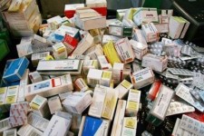 انبار داروی قاچاق در مهران کشف شد