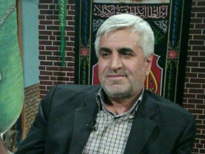 بنویس ستون‌پنجم، بخوان وطن‌فروش