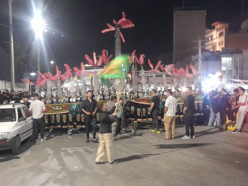 عبور نمادین کاروان اباعبدالله الحسین (ع) در شهر ایلام