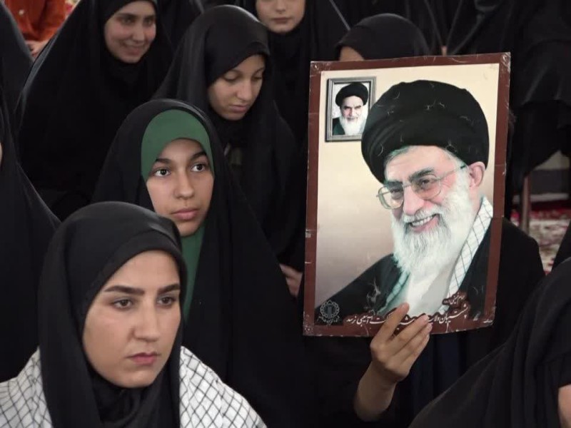 اجتماع بزرگ بانوان زینبی در چرداول برگزار شد