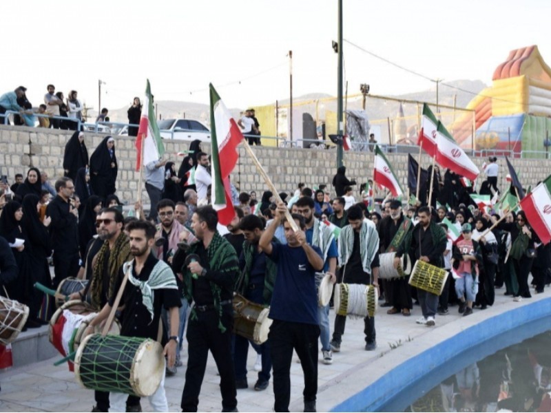 اجتماع با شکوه «سربازان فرمانده»