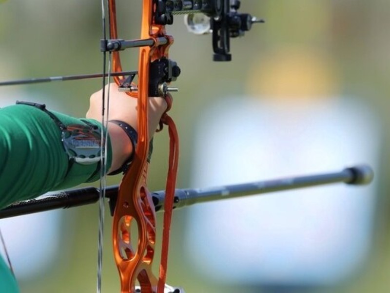 کمان‌داران ایلامی به یاد مدافعان وطن رقابت کردند