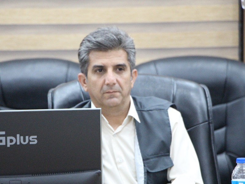 توزیع روزانه ۴۰ هزار بطری آب در مهران