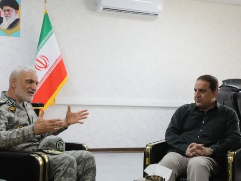 ۱۵۰ هزار خودرو در مهران پارک شده است