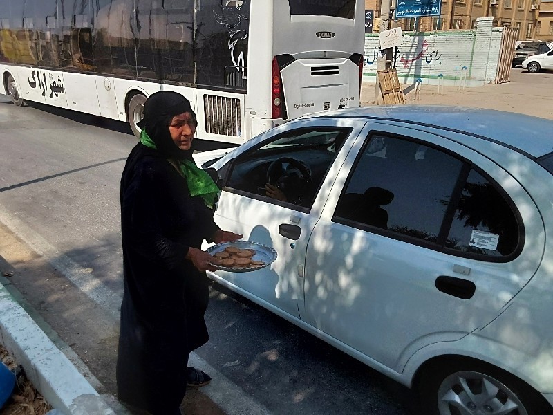 عشق به امام حسین (ع) در دل یک مادر مهرانی