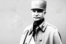 نقش رضا شاه در تسلیم سریع ایران به متفقین