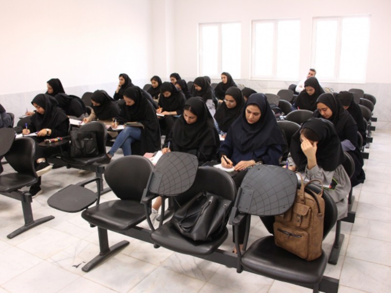 آغاز ثبت‌نام بدون آزمون در ۵۶ رشته پیام‌نور ایلام