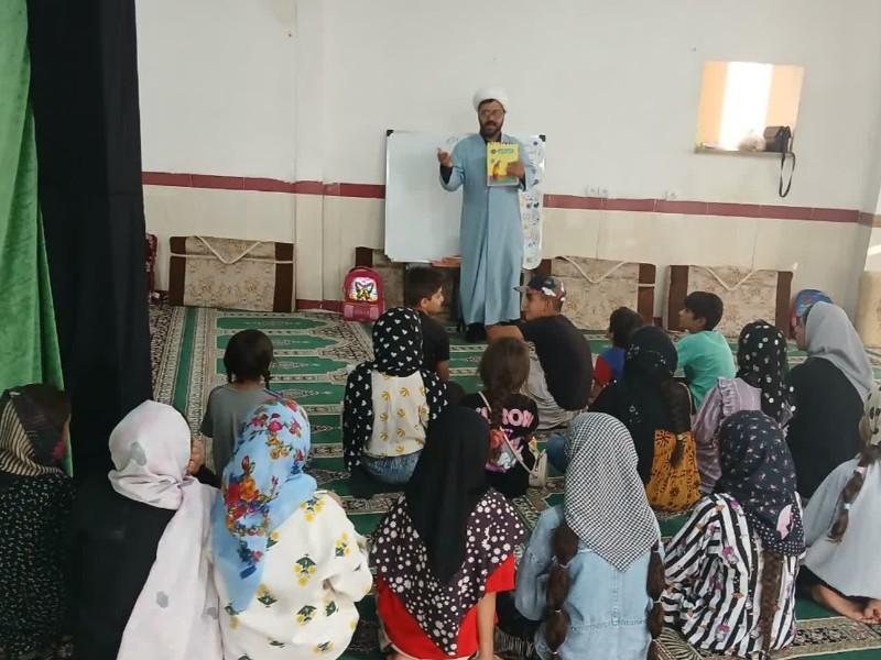 نسلی آگاه و مسئول باتربیت دینی شکل می‌گیرد