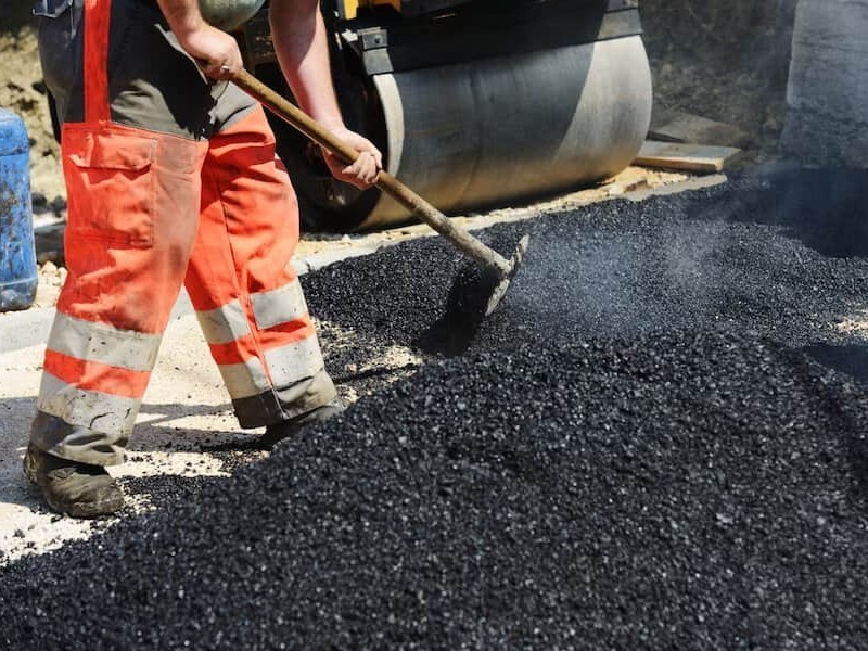 ۷۰ کیلومتر آسفالت حفاظتی در جاده‌های اصلی ایلام