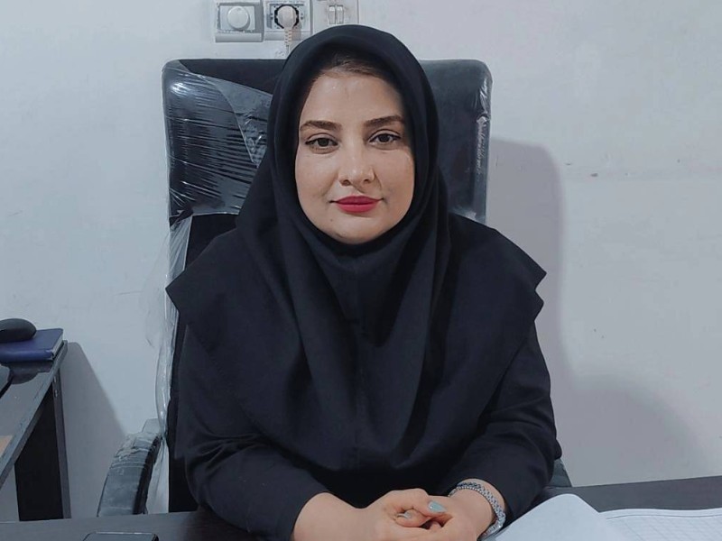 علل وقت گذراندن بیشتر نوجوانان با دوستان