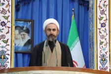 بازار نباید بدون نظارت رها شود