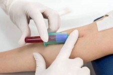 شهروندان مهرانی در طرح اهدای خون شرکت کنند