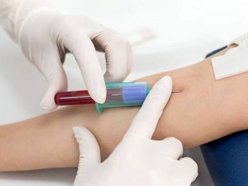 شهروندان مهرانی در طرح اهدای خون شرکت کنند