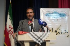 نسل جوان تشنه شناخت قهرمانان دفاع مقدس است