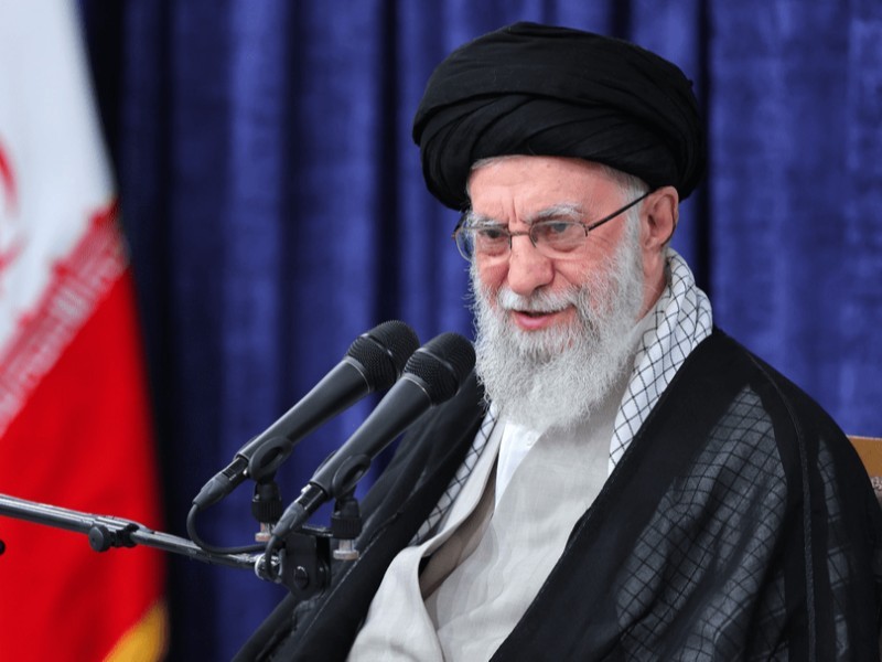 باید از ابزارهای نوین برای آموزش و ترویج نماز بهره گرفت