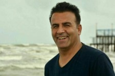 تشییع پیکرهنرمند ایلامی، با حضور پرشور مردم