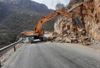 ایمن‌سازی و بهسازی راه‌های ارتباطی شهرستان ایوان
