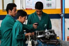 نسل توانمند و حرفه‌ای در هنرستان‌ها تربیت می‌شوند