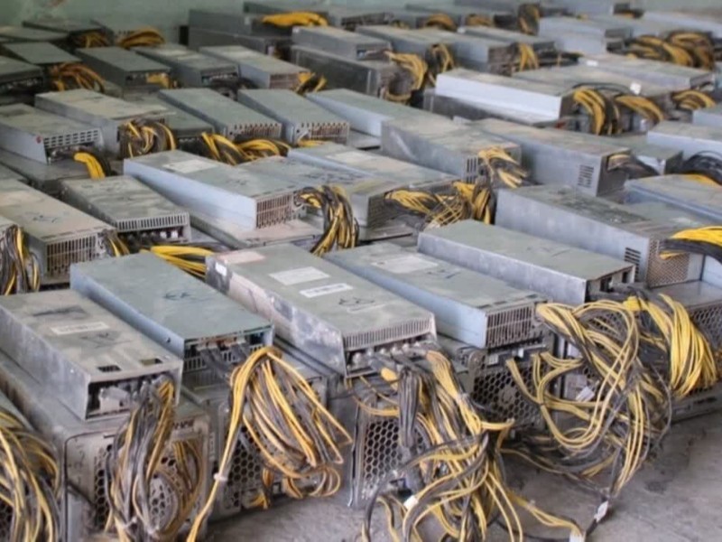 کشف مزرعه بزرگ استخراج غیرمجاز رمزارز در مهران