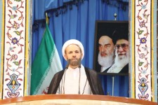 مسئولان به حل مشکلات مردم اهتمام ویژه داشته باشند